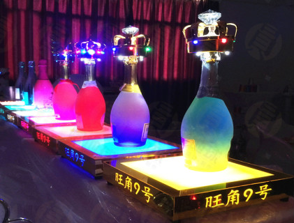 酒架柜亚克力旋转灯箱